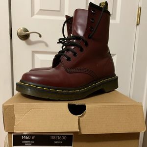 Doc Martens 1460 in Cherry Red
